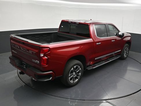 Used 2025 Chevrolet Silverado 1500 High Country RWD image 21