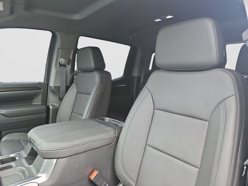 Used 2026 Chevrolet Silverado 1500 LTZ w/ Z71 Off-Road Package AWD/4WD image 24