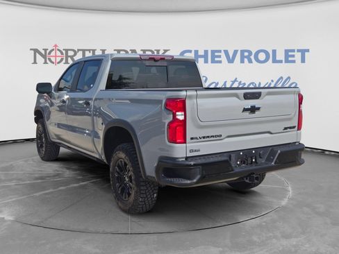 Used 2025 Chevrolet Silverado 1500 ZR2 w/ Technology Package AWD/4WD image 5