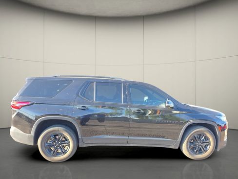 Used 2023 Chevrolet Traverse LT FWD image 10