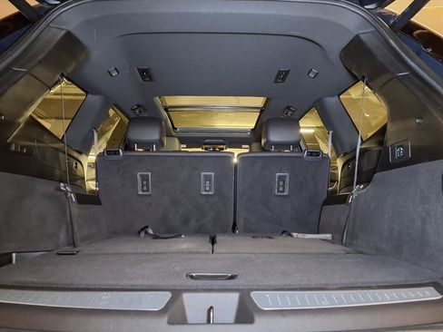 Certified 2025 Cadillac XT6 Luxury image 24