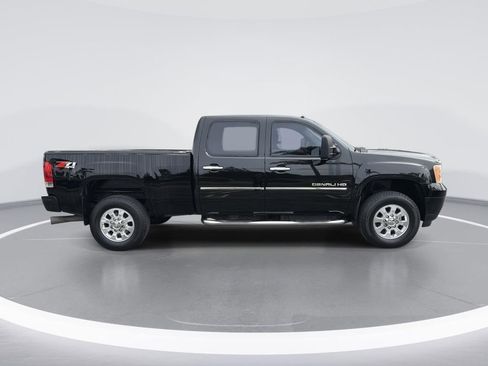 Used 2013 GMC Sierra 3500 Denali w/ Suspension Package, Off-Road image 3