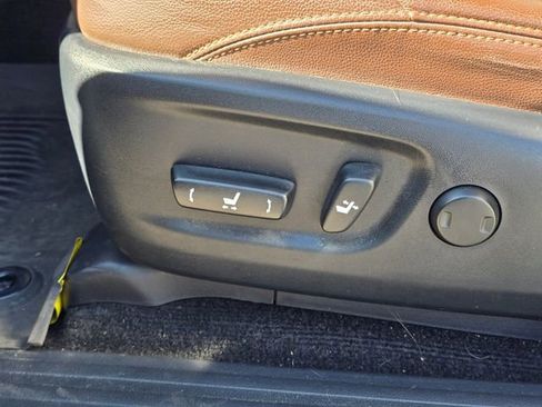 Used 2021 Toyota 4Runner Limited image 21