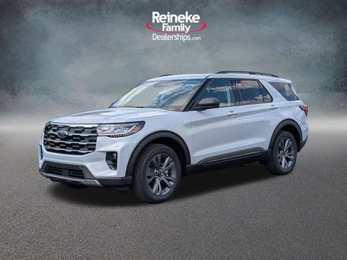 New 2026 Ford Explorer Active AWD/4WD image 1