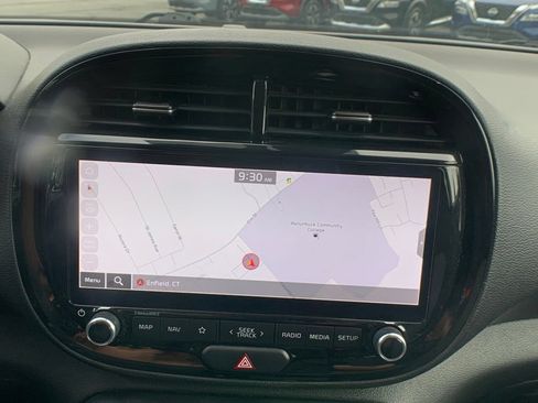 Used 2023 Kia Soul S FWD image 17