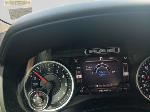 Used 2020 RAM 1500 Big Horn AWD/4WD image 16