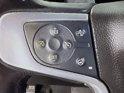 Used 2019 GMC Yukon SLT image 14