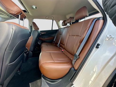 Used 2022 Subaru Outback Touring w/ Popular Package #2 image 26