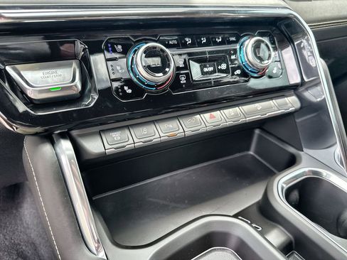 New 2026 GMC Sierra 2500 Denali Ultimate AWD/4WD image 27