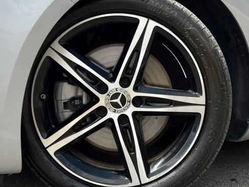 Used 2021 Mercedes-Benz A 220 w/ Premium Package image 18