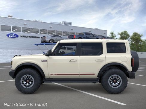 New 2026 Ford Bronco Outer Banks AWD/4WD image 3