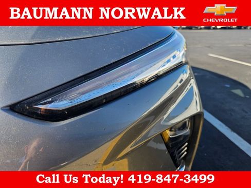 Used 2024 Buick Envista Sport Touring w/ Convenience I Package FWD image 14