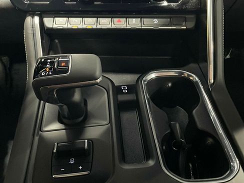 Used 2026 GMC Sierra 1500 Denali Ultimate AWD/4WD image 19