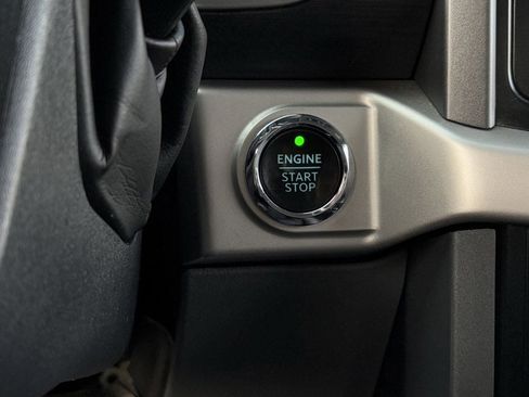 Used 2022 Ford F150 XLT w/ Equipment Group 302A High image 18