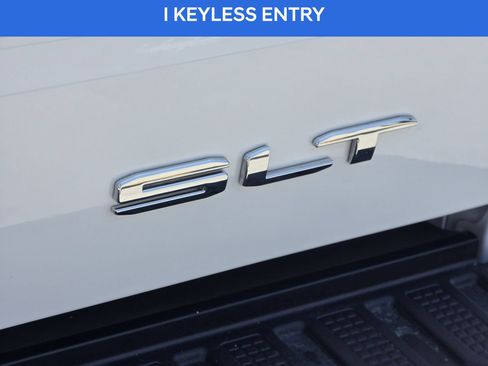 Used 2026 GMC Sierra 1500 SLT RWD image 11