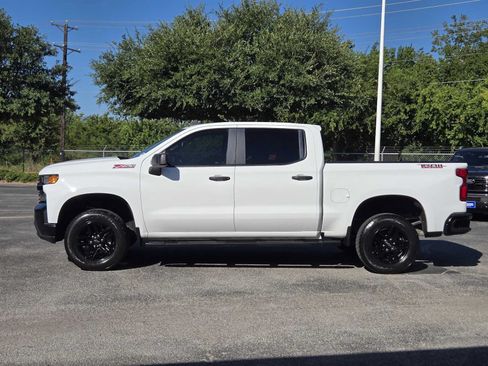 Used 2021 Chevrolet Silverado 1500 Custom Trail Boss AWD/4WD image 5