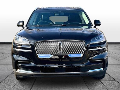 Certified 2022 Lincoln Aviator Reserve w/ Equipment Group 201A image 2