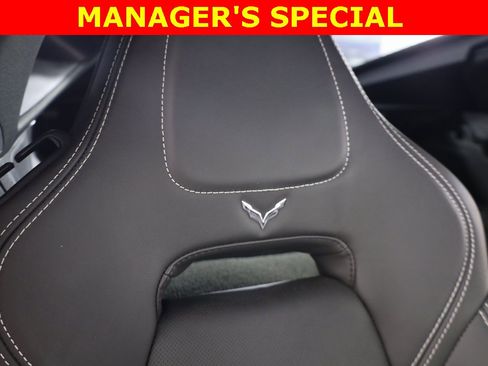 Used 2015 Chevrolet Corvette Stingray Coupe w/ 2LT Preferred Equipment Group image 23