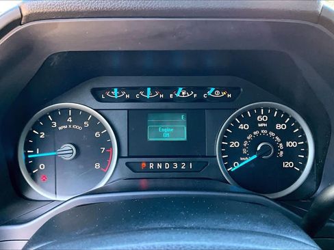 Used 2016 Ford F150 XLT RWD image 26