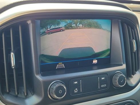 Used 2021 Chevrolet Colorado LT w/ Safety Package image 29