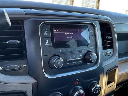 Used 2017 RAM 3500 Tradesman w/ Chrome Appearance Group image 15