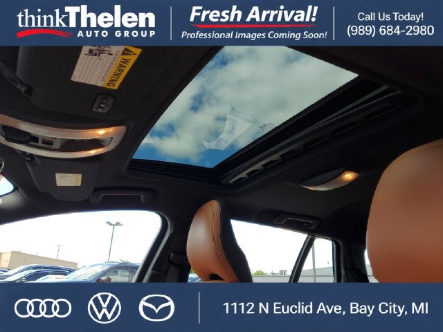 Used 2015 Volvo V60 T5 Platinum FWD image 6