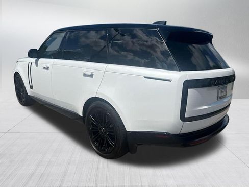 Used 2025 Land Rover Range Rover Long Wheelbase SE AWD/4WD image 2