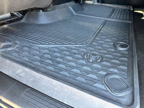 Used 2020 RAM 1500 Big Horn image 16