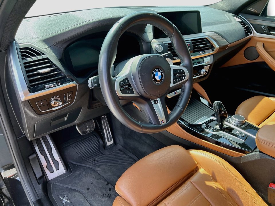 Used 2021 BMW X4 M40i w/ Executive Package AWD/4WD image 4