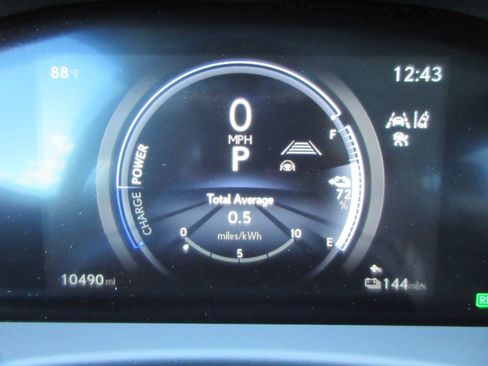 Used 2023 Lexus RZ 450e Premium w/ Cold Area Package AWD/4WD image 34