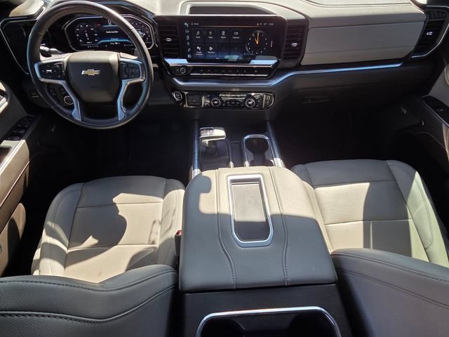 Used 2022 Chevrolet Silverado 1500 LTZ w/ LTZ Premium Package AWD/4WD image 10