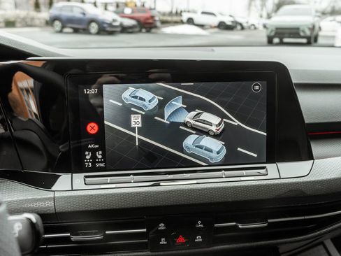 Used 2022 Volkswagen GTI Autobahn image 9