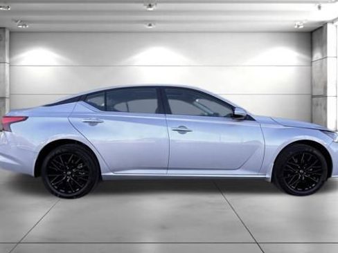 New 2025 Nissan Altima 2.5 SV w/ SV Special Edition Package image 8