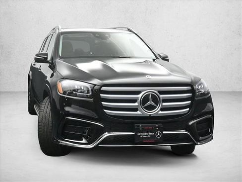 Certified 2026 Mercedes-Benz GLS 450 4MATIC image 3