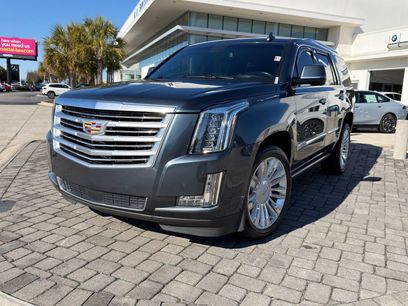 Used 2019 Cadillac Escalade Platinum