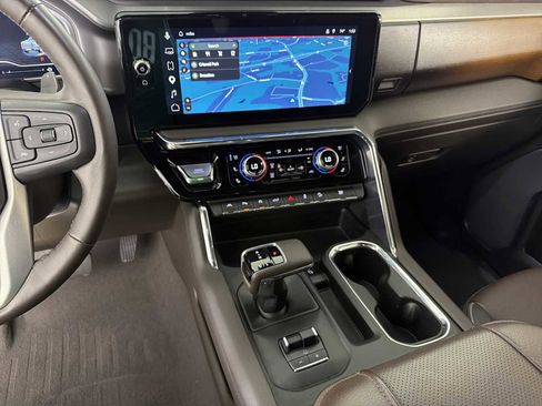 Used 2023 GMC Sierra 1500 Denali w/ Denali Reserve Package image 30