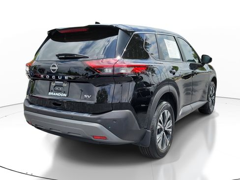 Used 2023 Nissan Rogue SV FWD image 7