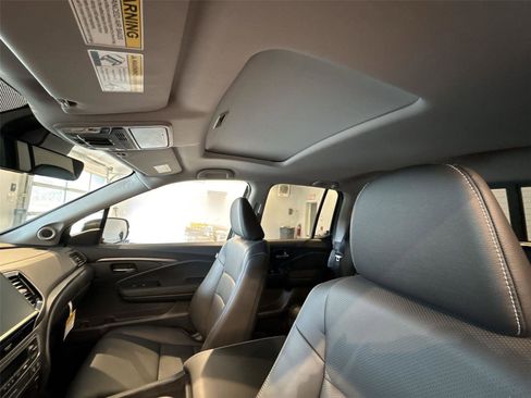 New 2026 Honda Ridgeline RTL image 16