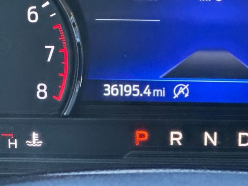 Used 2021 Ford Explorer XLT w/ Class III Trailer Tow Package image 16