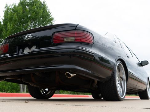 Used 1996 Chevrolet Impala SS RWD image 16
