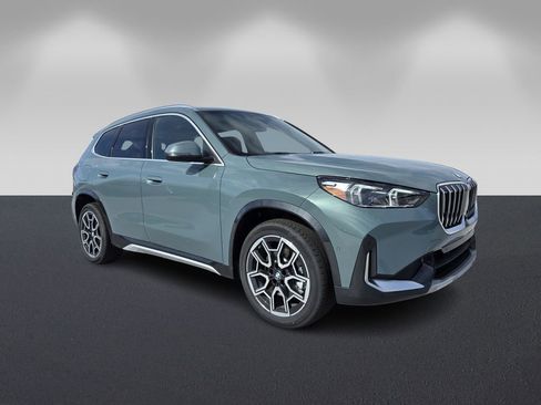 New 2026 BMW X1 xDrive28i w/ Technology Package image 1