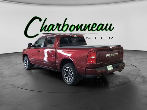 Used 2025 RAM 1500 Laramie AWD/4WD image 3
