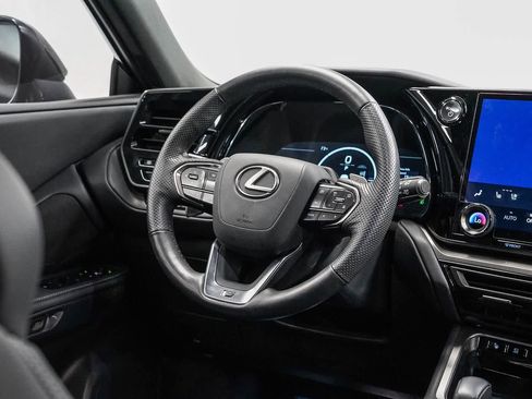 Used 2025 Lexus TX 500h AWD w/ Technology Package image 15