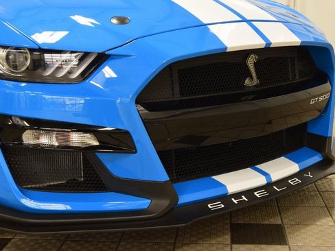 Used 2022 Ford Mustang Shelby GT500 w/ Technology Package image 13