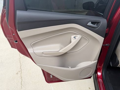 Used 2019 Ford Escape SEL AWD/4WD image 19