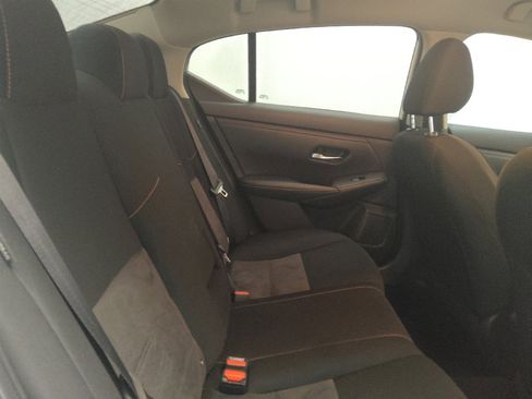 Used 2022 Nissan Sentra SR w/ Trunk Package FWD image 19