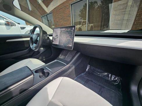 Used 2023 Tesla Model 3 Standard Range RWD image 49