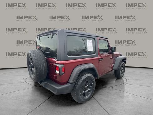 Used 2021 Jeep Wrangler Sport image 5