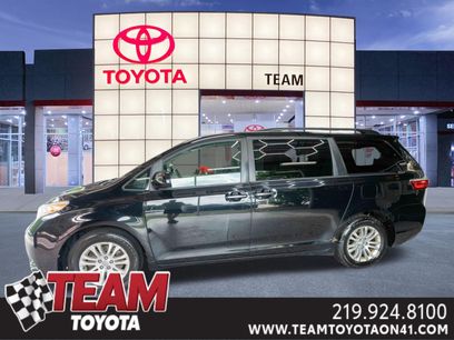 Used 2017 Toyota Sienna XLE Premium