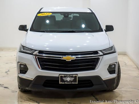 Used 2022 Chevrolet Traverse LS image 5